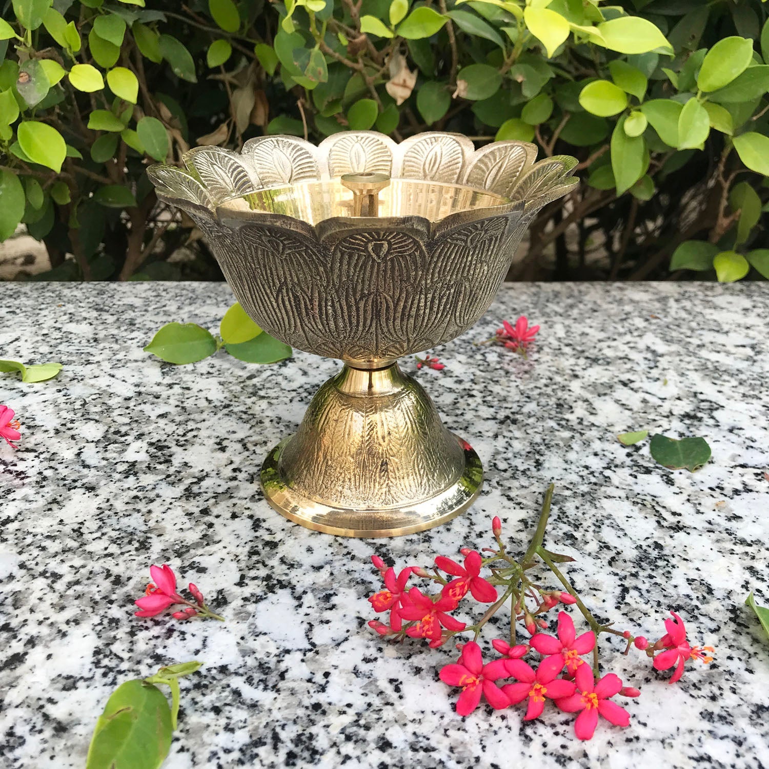 Traditional Brass Akhand Diya | Brass Akhand Diya for Pooja & Diwali | Brass Diya For Continuous Flame