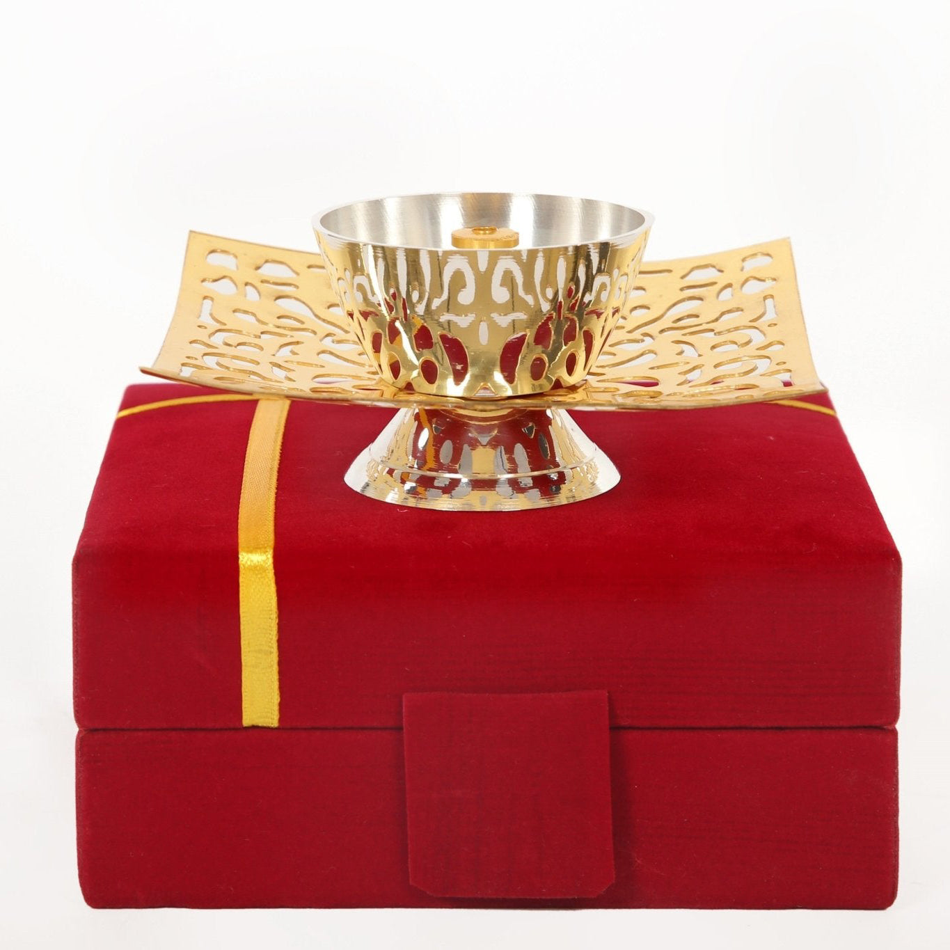 Brass Jaali Oil Lamp [Deepak]-3